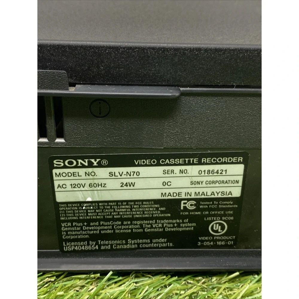 Sony SLV-N70 VCR Video Cassette Recorder Hi-Fi Stereo 4-Head -No Remote - Tested